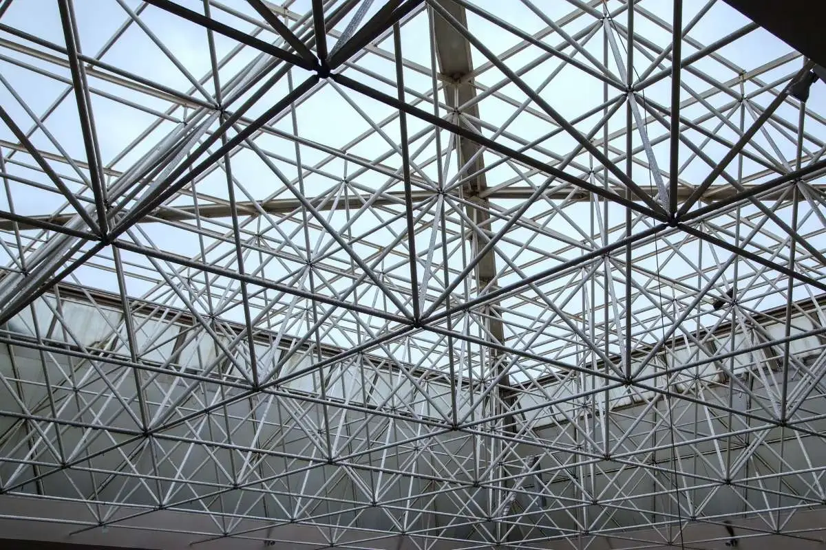 Steel space-frame roof structure — Seegaan Hardware Sri Lanka